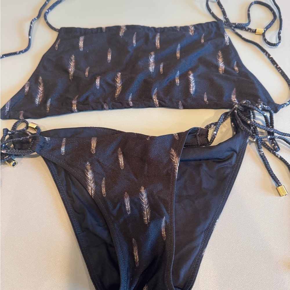 Black Feather Print Bikini Set